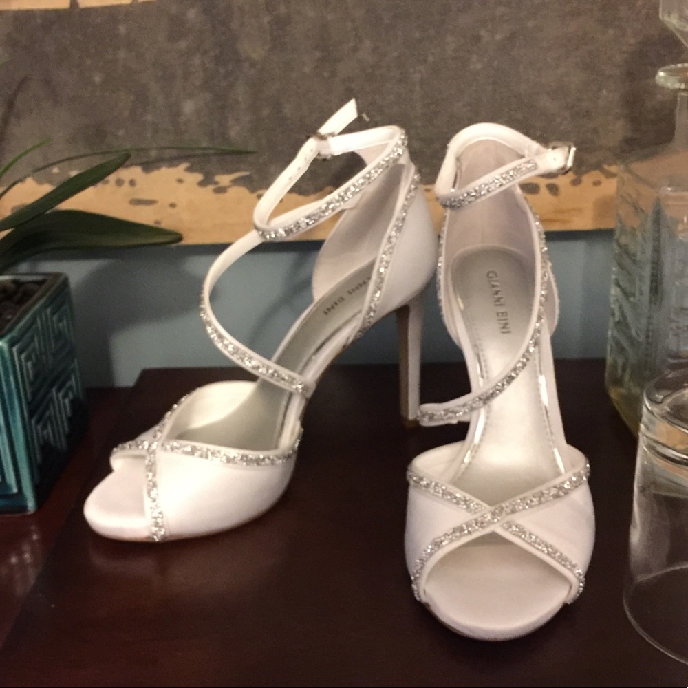 Gianni Bini Ankle strap heels